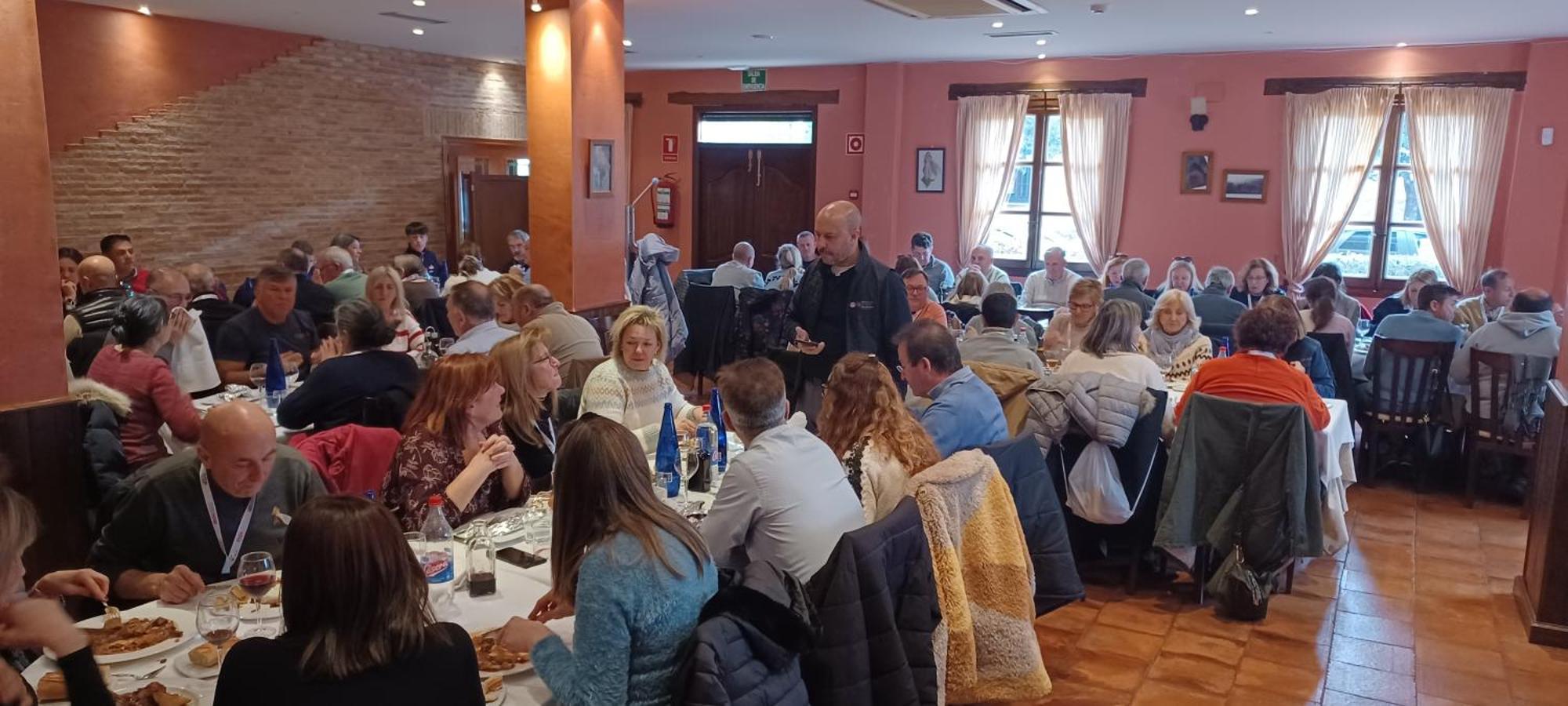 Hotel Rural Carlos I Garganta la Olla Bagian luar foto